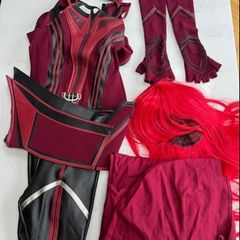 Scarlet Witch Cosplay outfit