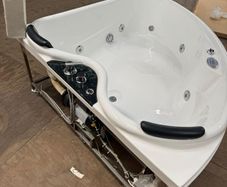 Corner Jacuzzi Bath