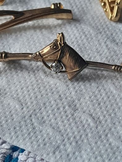 lot of jewellery