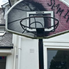 Basketball stand & hoop