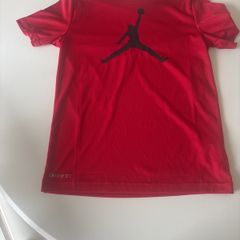 Jordan t shirt 12-13