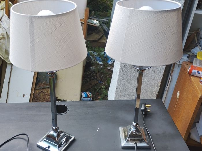 Pair of Lamps (26244)