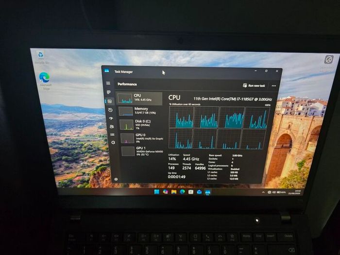 Lenovo Thinkpad T14 Gen 2 I7-1185G7 | 48GB | MX450 | 512GB | 4k