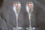 set of 2 champagne flutes G H MUMM