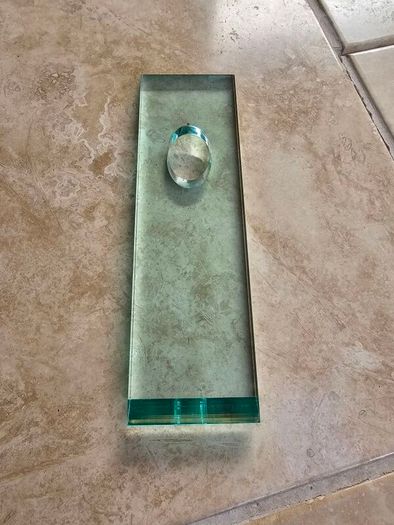 Novelty perspex wine bottle holder - Gravity Defying