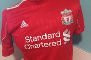 Liverpool 09/10 home jersey