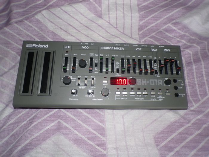 Roland SH-01A Grey Boutique Synth