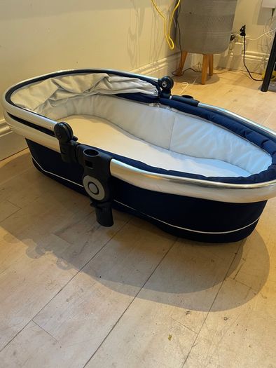 iCandy Peach newborn bassinet & toddler seat
