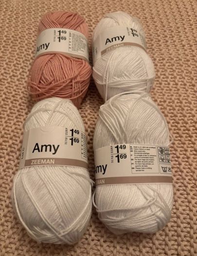 Amy Yarn Bundle