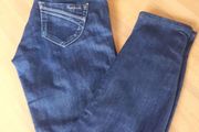 Pepe Jeans - slim fit, low waist