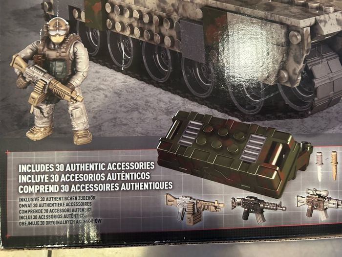 Call of Duty Heavy Armour Outpost Megabloks