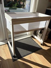 Handy baby crib