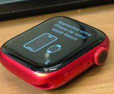 Apple Watch Gen 8 Series 8  41mm Red Aluminum, Without Strap, Excellent
