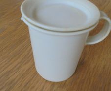Tubberware Jug with Pouring Lid for Sale