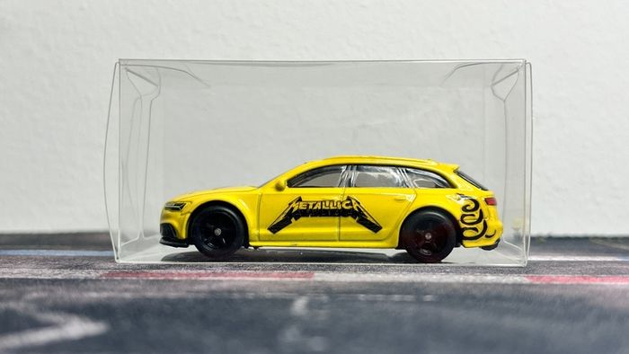 METALLICA - Audi RS6 Custom 1/64 Hot Wheels