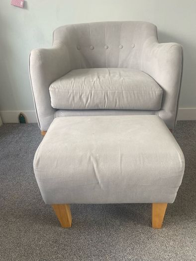 Mamas and Papas Babylon Rocking Nursing Chair and Matching Footstool in Excellent Condition