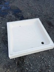 Shower tray