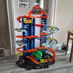 HotWheels Ultimate Garage