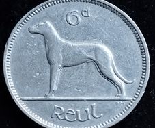 Ireland - 1940 - 6 Pence - Wolfhound - KM.13 - [2768]
