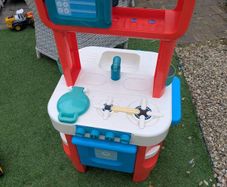 child's play kitchen