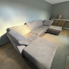 U-shaped sofa set