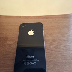 Black Apple  i phone