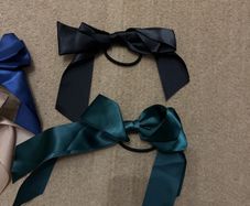 hair elastic bow
