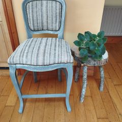 French Rustic Upholstered High Chair / Counter Chair