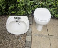 Bathroom Sink & Toilet