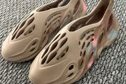 yeezy foam runners