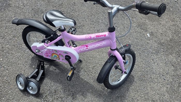 Ridgeback Honey 14 Bike    Like New
