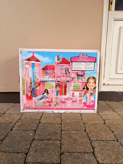 doll house