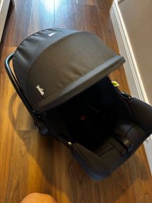 Baby car seat with isofix joie isung 2