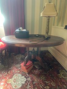 Mahogany Round Table