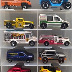 Matchbox Pack of 10 Cars 13