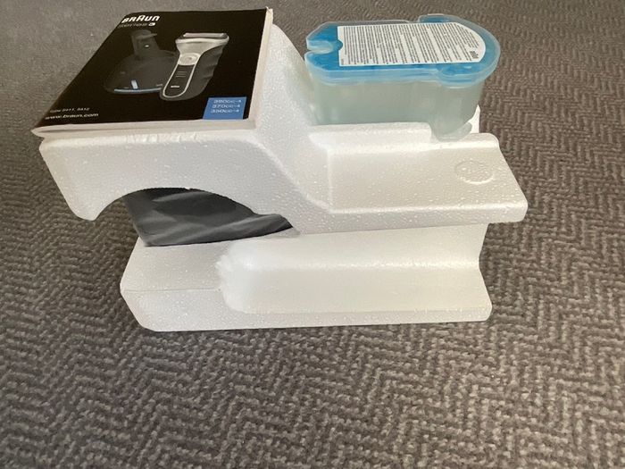 Braun Series 3 Shaver kit