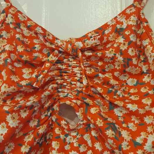 girls skirt and top
