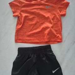 baby clothes