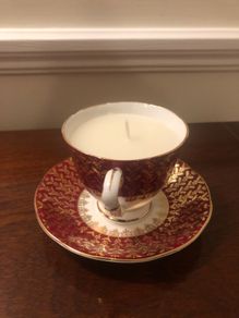 Vintage tea cup and saucer candle
