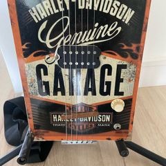 Cigar box Guitar