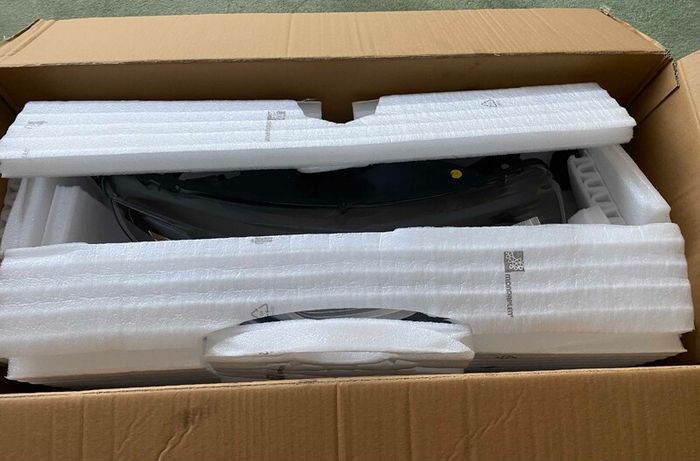 Right Headlight Citroen C4/DS4 Magneti Marelli Headlamp