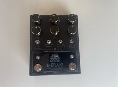 Walrus Audio Meraki Stereo Analog Delay - Limited Black Edition - Mint
