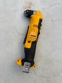 DeWalt 18V XR Cordless Right Angle Drill