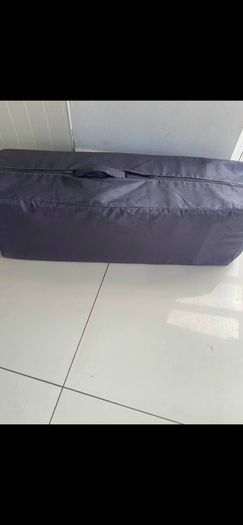 Baby travel cot