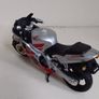 Honda CBR 600 F4 Model Motorcycle Image 3