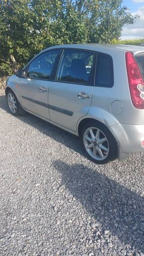 2006 Ford Fiesta