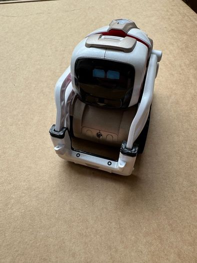 Anki Cosmo AI Robot