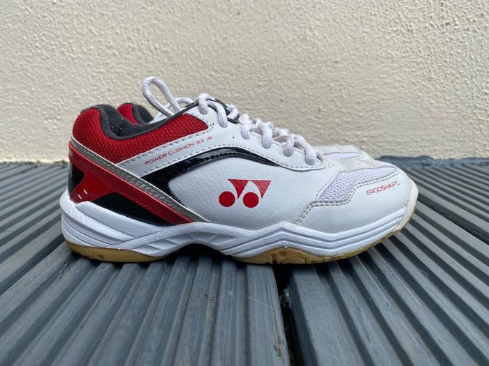 Yonex Girls Badminton Shoe
