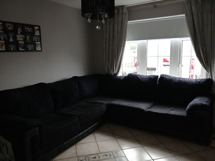 L sofa