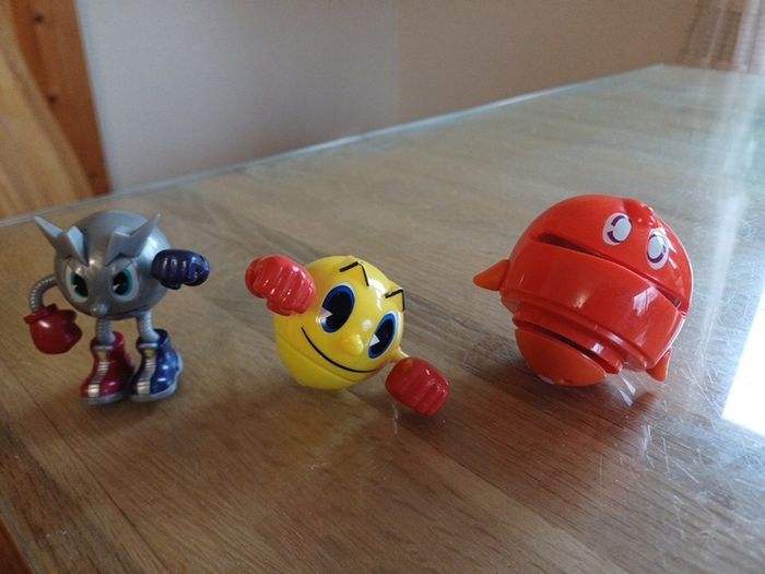 Pac-Man Figures